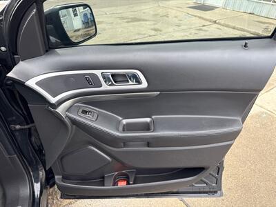 2015 Ford Explorer Sport   - Photo 21 - South Sioux City, NE 68776