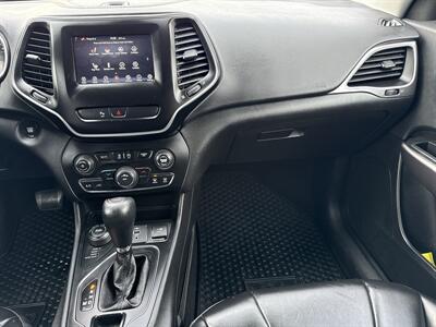 2019 Jeep Cherokee Latitude Plus   - Photo 22 - South Sioux City, NE 68776