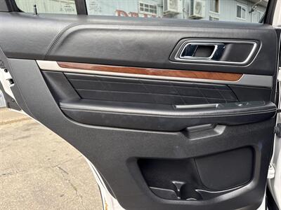 2018 Ford Explorer Platinum   - Photo 18 - South Sioux City, NE 68776