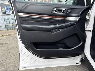 2018 Ford Explorer Platinum   - Photo 15 - South Sioux City, NE 68776