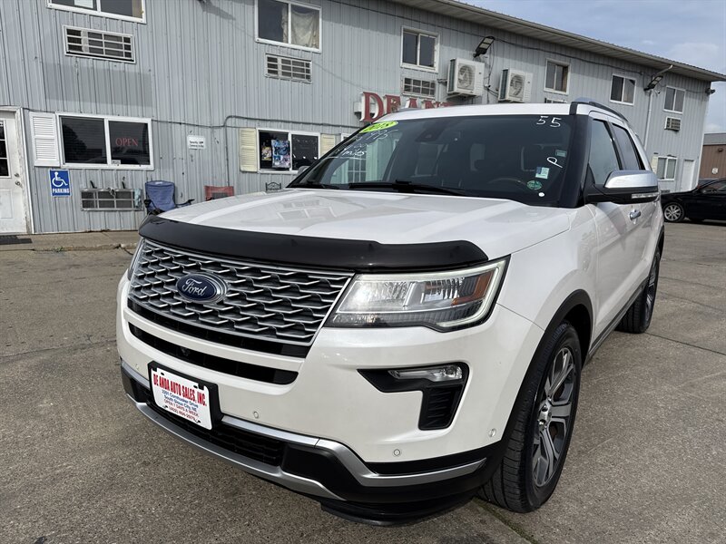 2018 Ford Explorer Platinum  