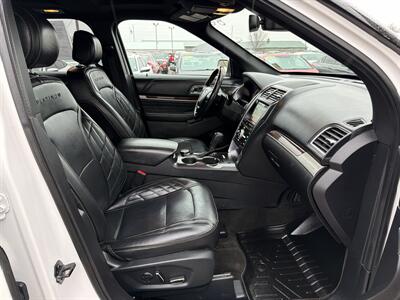 2017 Ford Explorer Platinum   - Photo 15 - South Sioux City, NE 68776