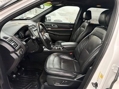 2017 Ford Explorer Platinum   - Photo 10 - South Sioux City, NE 68776
