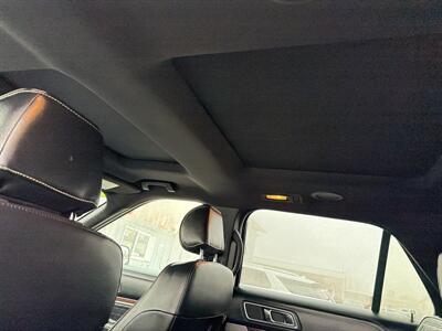 2017 Ford Explorer Platinum   - Photo 12 - South Sioux City, NE 68776