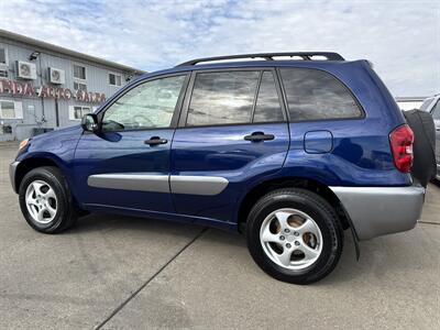 2005 Toyota RAV4   - Photo 4 - South Sioux City, NE 68776