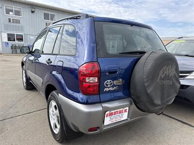 2005 Toyota RAV4   - Photo 5 - South Sioux City, NE 68776