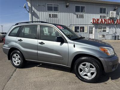 2005 Toyota RAV4   - Photo 10 - South Sioux City, NE 68776