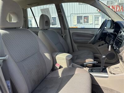 2005 Toyota RAV4   - Photo 19 - South Sioux City, NE 68776