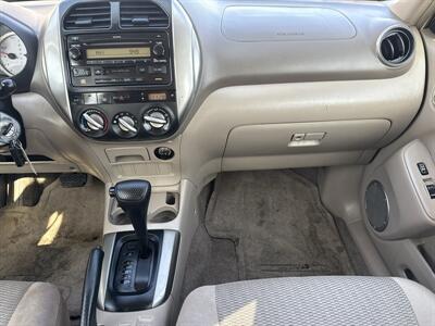 2005 Toyota RAV4   - Photo 23 - South Sioux City, NE 68776