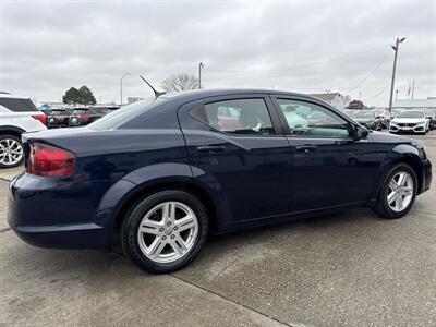 2014 Dodge Avenger SXT   - Photo 8 - South Sioux City, NE 68776