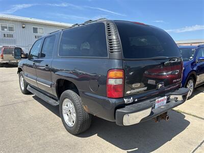 2003 Chevrolet Suburban 1500 LT   - Photo 3 - South Sioux City, NE 68776