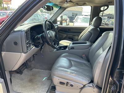 2003 Chevrolet Suburban 1500 LT   - Photo 10 - South Sioux City, NE 68776