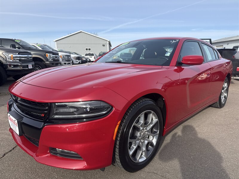 2016 Dodge Charger SXT   - Photo 1 - South Sioux City, NE 68776