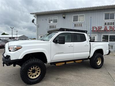 2018 Toyota Tacoma TRD Pro   - Photo 2 - South Sioux City, NE 68776