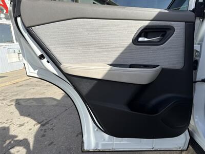 2021 Nissan Rogue SV   - Photo 17 - South Sioux City, NE 68776