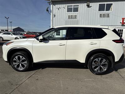 2021 Nissan Rogue SV   - Photo 3 - South Sioux City, NE 68776