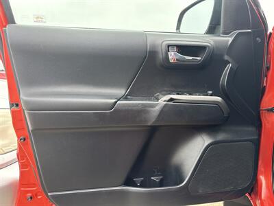 2018 Toyota Tacoma TRD Pro   - Photo 15 - South Sioux City, NE 68776