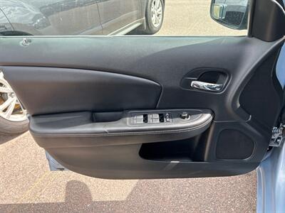 2012 Chrysler 200 Limited   - Photo 11 - South Sioux City, NE 68776