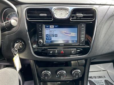 2012 Chrysler 200 Limited   - Photo 18 - South Sioux City, NE 68776