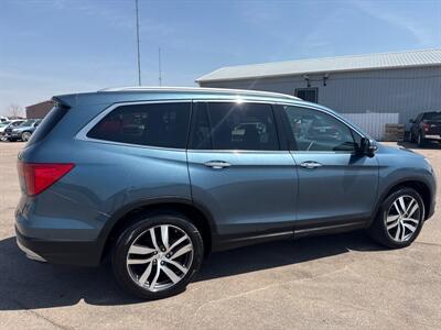 2016 Honda Pilot Touring   - Photo 8 - South Sioux City, NE 68776