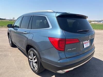 2016 Honda Pilot Touring   - Photo 5 - South Sioux City, NE 68776