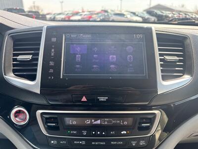2016 Honda Pilot Touring   - Photo 29 - South Sioux City, NE 68776