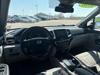 2016 Honda Pilot Touring   - Photo 26 - South Sioux City, NE 68776