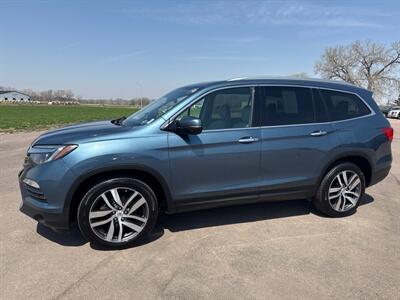 2016 Honda Pilot Touring   - Photo 2 - South Sioux City, NE 68776