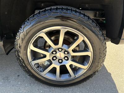 2017 GMC Canyon Denali   - Photo 15 - South Sioux City, NE 68776