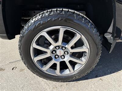 2017 GMC Canyon Denali   - Photo 14 - South Sioux City, NE 68776