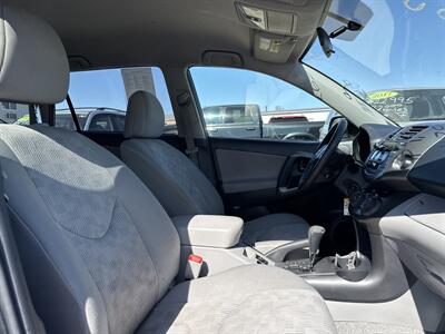 2011 Toyota RAV4   - Photo 19 - South Sioux City, NE 68776