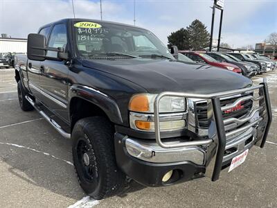 2004 GMC Sierra 2500HD SLE   - Photo 11 - South Sioux City, NE 68776