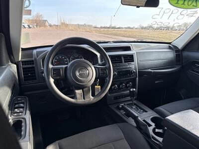 2011 Jeep Liberty Sport   - Photo 22 - South Sioux City, NE 68776