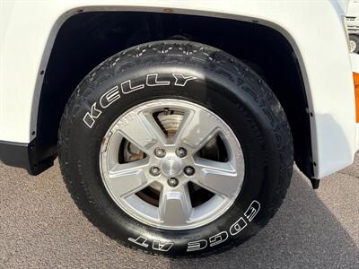 2011 Jeep Liberty Sport   - Photo 13 - South Sioux City, NE 68776