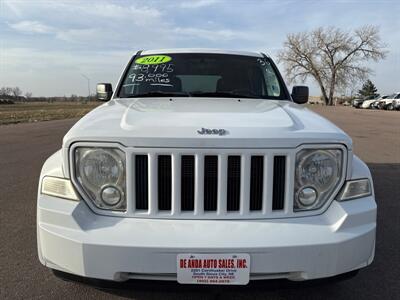 2011 Jeep Liberty Sport   - Photo 12 - South Sioux City, NE 68776