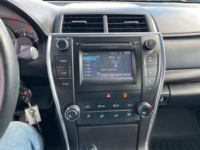 2015 Toyota Camry LE   - Photo 15 - South Sioux City, NE 68776