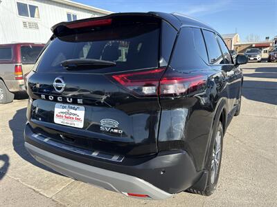 2021 Nissan Rogue SV   - Photo 7 - South Sioux City, NE 68776