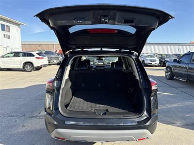 2021 Nissan Rogue SV   - Photo 18 - South Sioux City, NE 68776