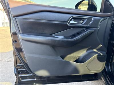 2021 Nissan Rogue SV   - Photo 15 - South Sioux City, NE 68776