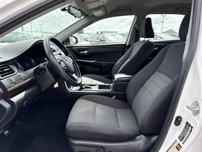 2017 Toyota Camry LE   - Photo 14 - South Sioux City, NE 68776