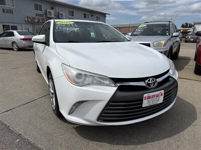 2017 Toyota Camry LE   - Photo 11 - South Sioux City, NE 68776
