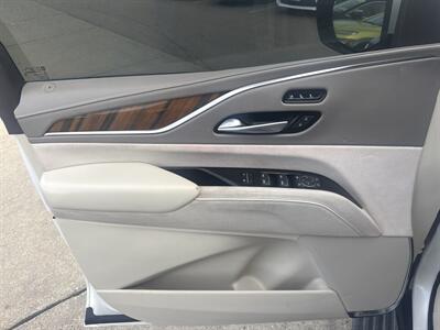 2021 Cadillac Escalade Sport Platinum   - Photo 17 - South Sioux City, NE 68776