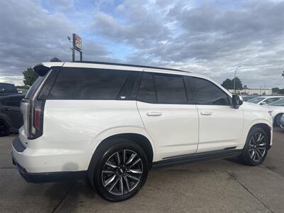 2021 Cadillac Escalade Sport Platinum   - Photo 8 - South Sioux City, NE 68776