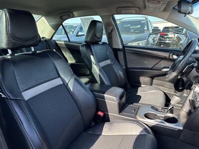2014 Toyota Camry SE   - Photo 19 - South Sioux City, NE 68776