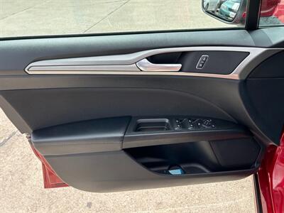 2019 Ford Fusion SE   - Photo 11 - South Sioux City, NE 68776