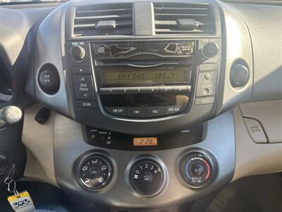 2011 Toyota RAV4   - Photo 29 - South Sioux City, NE 68776