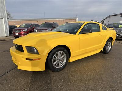2005 Ford Mustang V6 Deluxe   - Photo 2 - South Sioux City, NE 68776