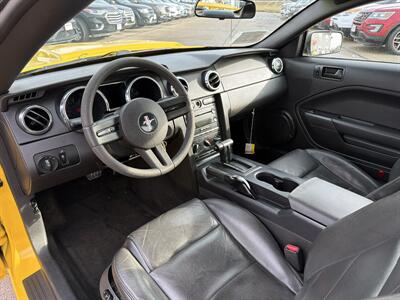 2005 Ford Mustang V6 Deluxe   - Photo 12 - South Sioux City, NE 68776