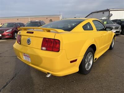 2005 Ford Mustang V6 Deluxe   - Photo 5 - South Sioux City, NE 68776