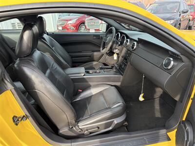 2005 Ford Mustang V6 Deluxe   - Photo 14 - South Sioux City, NE 68776